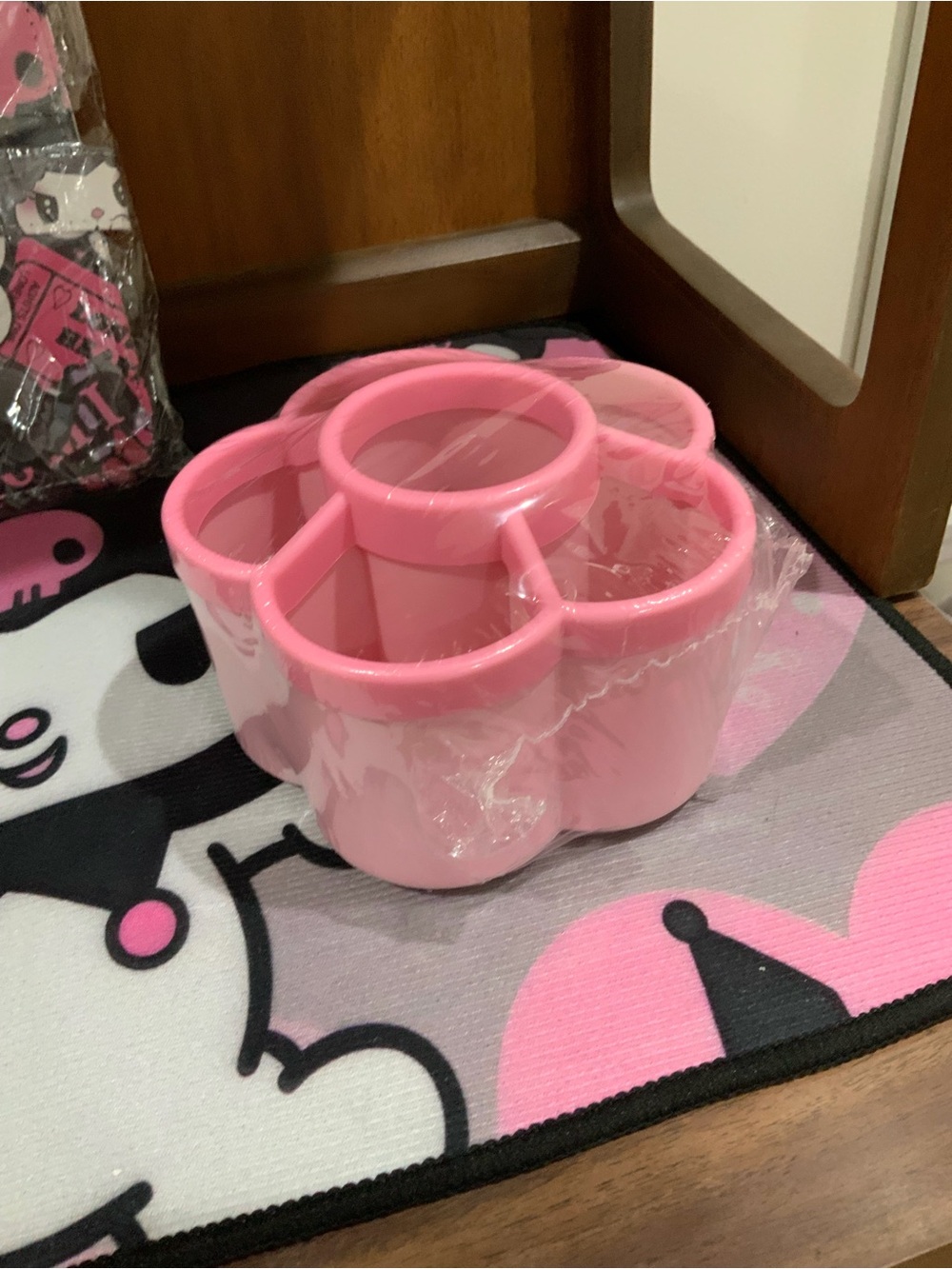 Pink Flower-Shaped Desk Organizer